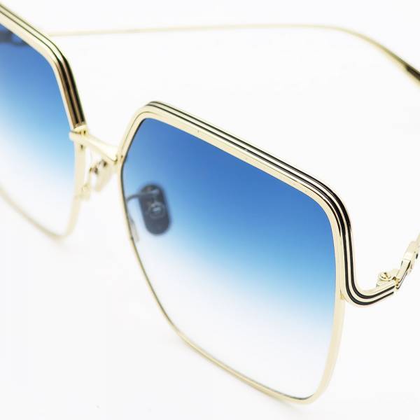 Acheter des lunettes de soleil Dior en métal forme carrée over size à Marseille